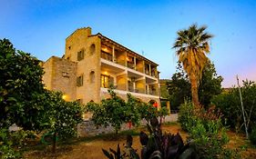 Olympia Zervea Studios With Pool - Apartment