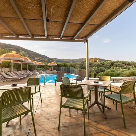 Olympia Zervea Studios With Pool - Apartment Kardamyli Exterior photo