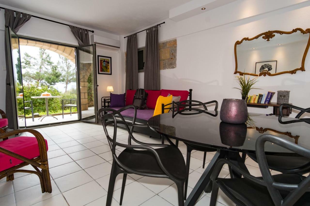 Olympia Zervea Studios With Pool - Apartment Kardamyli Exterior photo